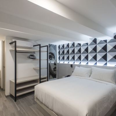 Standard Room, 1 Queen Bed, Non Smoking (M) The Andy Promo Code