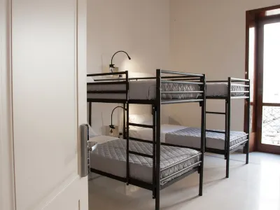 Lobby Collective Hostel - Lecce Hotels in 