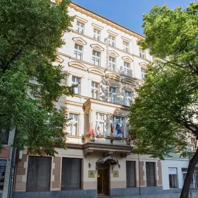 Hotel Tyl Отели рядом с достопримечательностью «Прага 02»