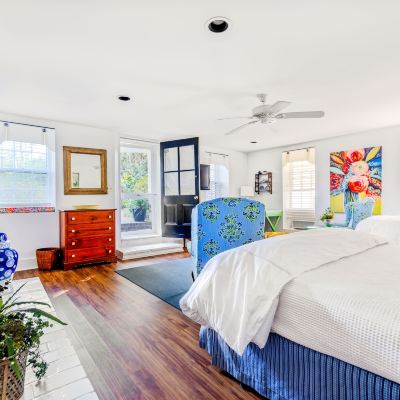 Room 7, Two Queen Room Rhett House Promo Code