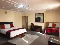 Qeesh Quintessential Apartments Hotel di 
