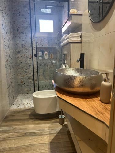 侧面海景豪华双人房