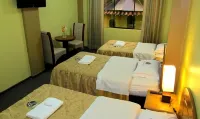 Grand Cesars Hotel Отели в г. 