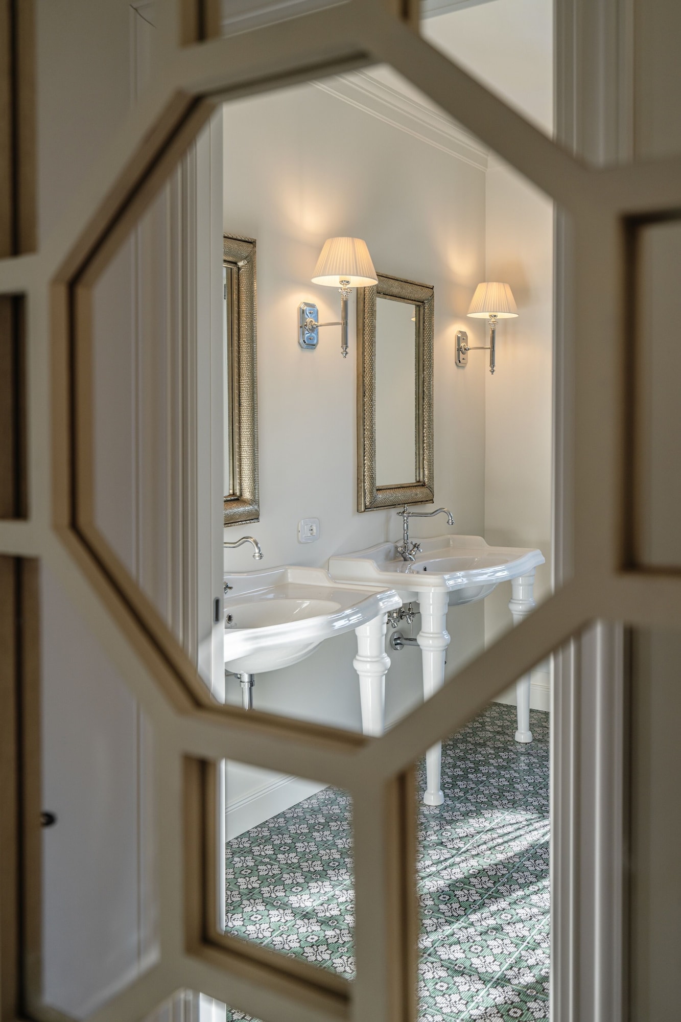 全景套房， 帶陽臺， 一間臥室， 一間起居室， 海景 （Calla）