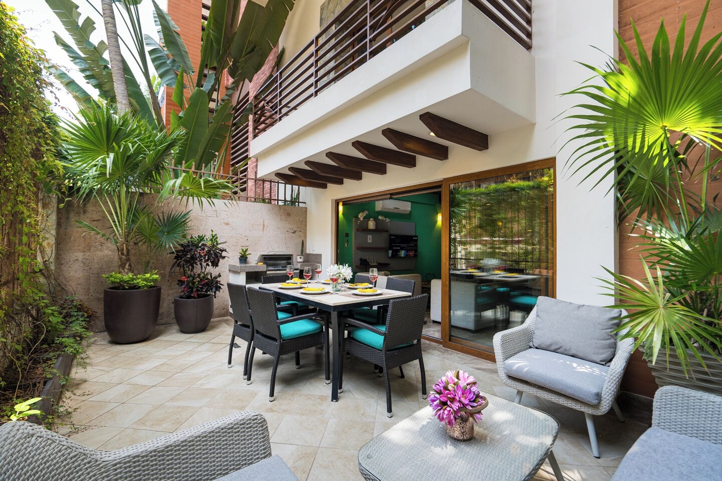 豪华阁楼，2卧室，街景