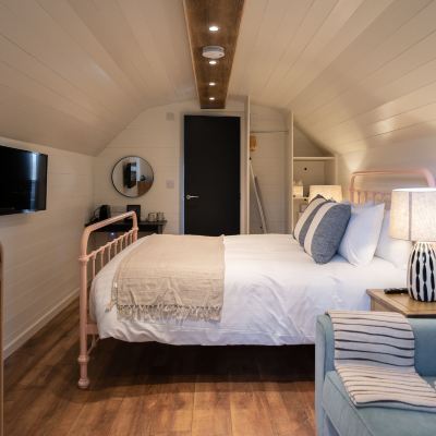 Woodland Hut Tewin Bury Farm Hotel Promo Code