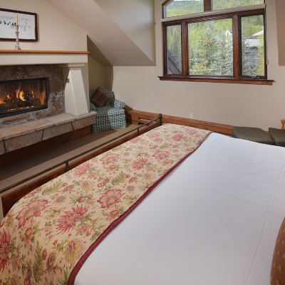 Three-Bedroom Room The Pines Lodge, a RockResort Promo Code