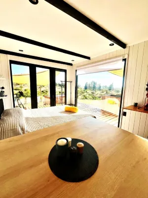 Tiny home by casadomo Ξενοδοχεία στην πόλη 