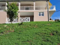 Villa LE Rocher Hôtels à : 