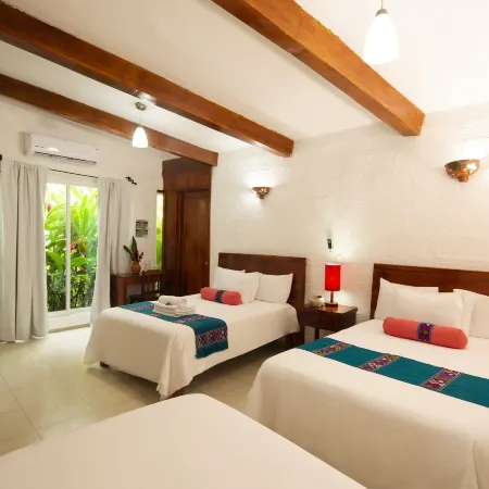 Hotel la Aldea del Halach Huinic
