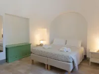 Trulli in Itria Valley with Infinity Pool