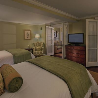 Deluxe Room, Multiple Beds (Sunroom & Twin Sofabed) Inn on Boltwood Promo Code