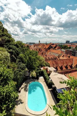 Schlossberghotel Hotels in 
