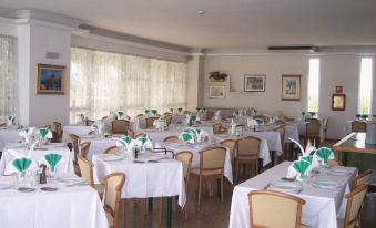 Hotel Costa Verde - Housity