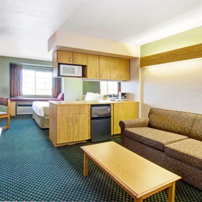 Suite, 1 King Bed, Accessible, Non Smoking (Mobility,Tub w/Grab Bars)