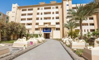 Sphinx Aqua Park Beach Resort