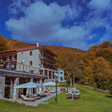 Manthos Mountain Resort & Spa