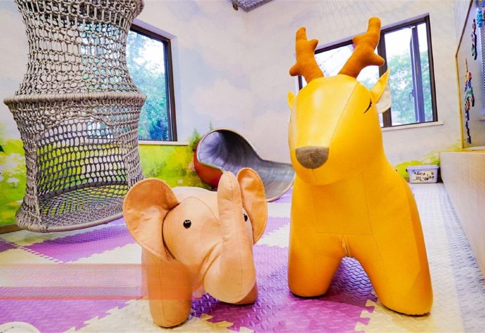 探享家亲子别墅三房一厅