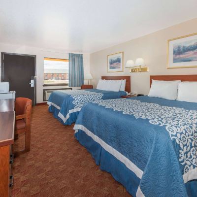 2 Queen Beds,Mobility Accessible Room,Roll-in Shower,Non-Smoking