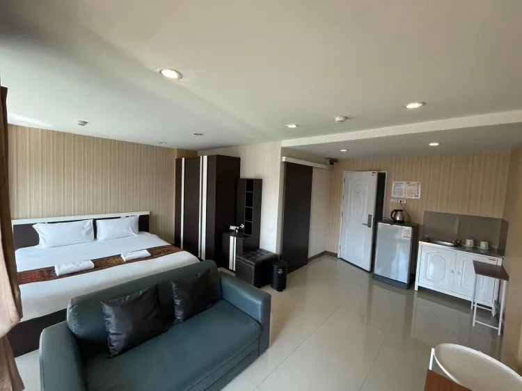 ห้องสแตนดาร์ด เตียงใหญ่ 1 เตียง