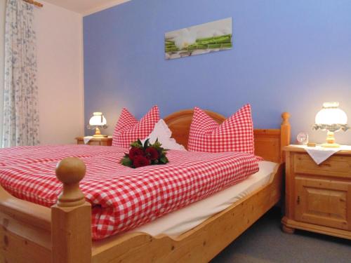 带阳台的两卧室公寓