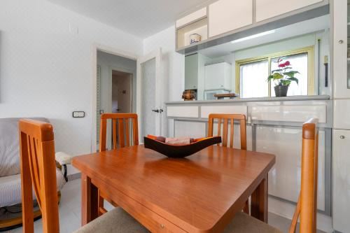 高级一卧室带阳台公寓