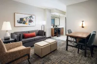 Embassy Suites by Hilton Lincoln Hotel a 