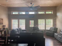 "QUITTIN TIME"  New Beautiful Cozy House in Daisy on Lake Greeson!!!