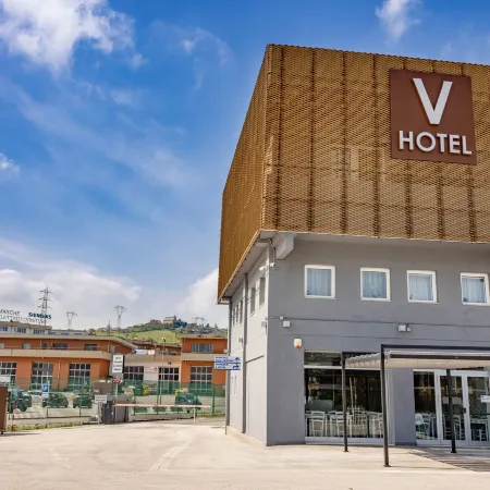 V Hotel
