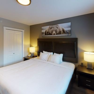 Cp # 4208 Two Bedroom + Den, Two Story Copperstone Resort by Clique Promo Code