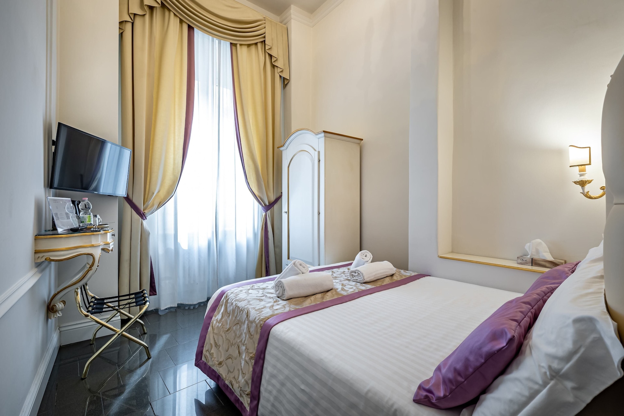 经济型双人房， 1 张大号单人床