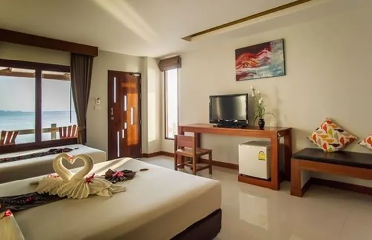 ห้องดีลักซ์ วิวทะเล