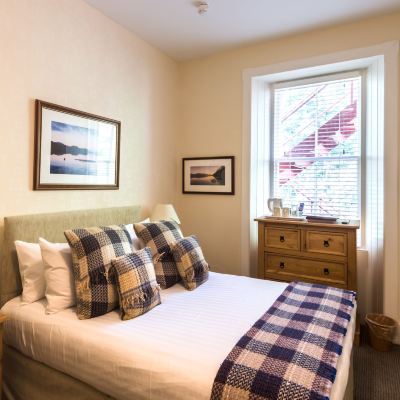 Small Double Room Inch Hotel Promo Code