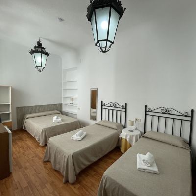 Quadruple Room Arteaga Hostal & Baños Arabes Elvira Promo Code