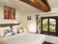 La Ferme Chapouton Hotels in Grignan