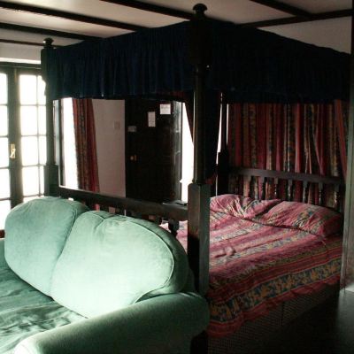 Four Poster Room, Ensuite (River View) The Sloop Inn Promo Code