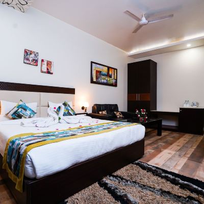 Executive Room Hotel The Golden Apple Promo Code