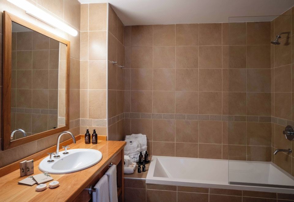 Puerto Manzano Boutique HotelSuperior Double Room With Lake View