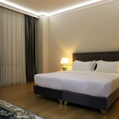 Standard Double or Twin Room Hotel Colombo Promo Code