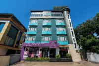 Daan Cosmos inn Hotels in 