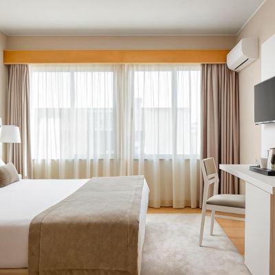 Interior Double or Twin Room Exe Wellington Promo Code
