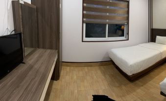 Anh Duong Hotel - Housity