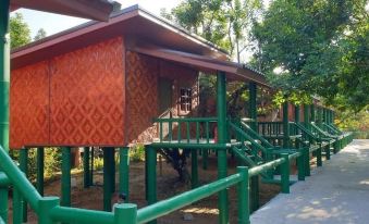 The Royal Bamboo Lodges