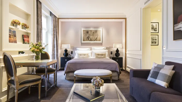 グランド ホテル デュ パレ ロワイヤル パリ 部屋