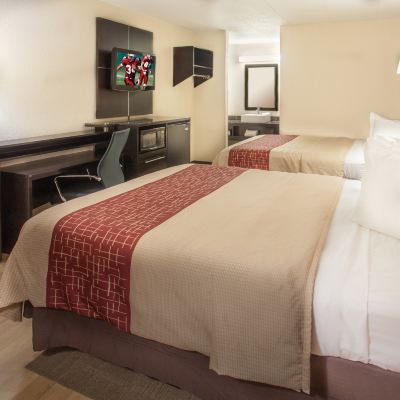 Deluxe Two Queen Room Non smoking Red Roof Inn Ann Arbor - University of Michigan South Promo Code