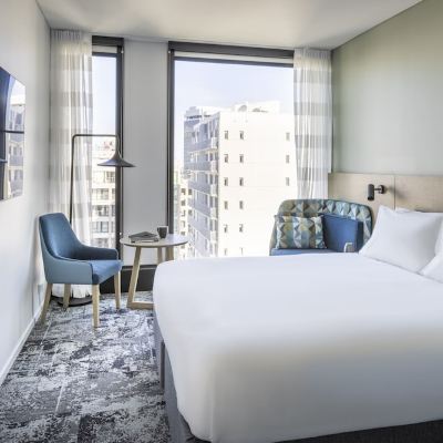 標準房, 1 張大床, 城市景觀 奧克蘭市中心智選假日飯店 - IHG旗下飯店優惠