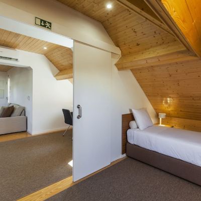 Two-Bedroom Deluxe Loft