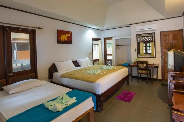 Home Pearl Bay