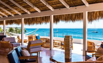 Bahia Hotel & Beach House