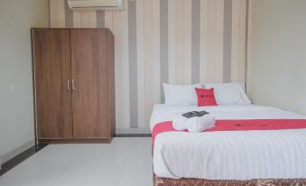 RedDoorz Syariah near Jamtos Jambi 2 - Housity